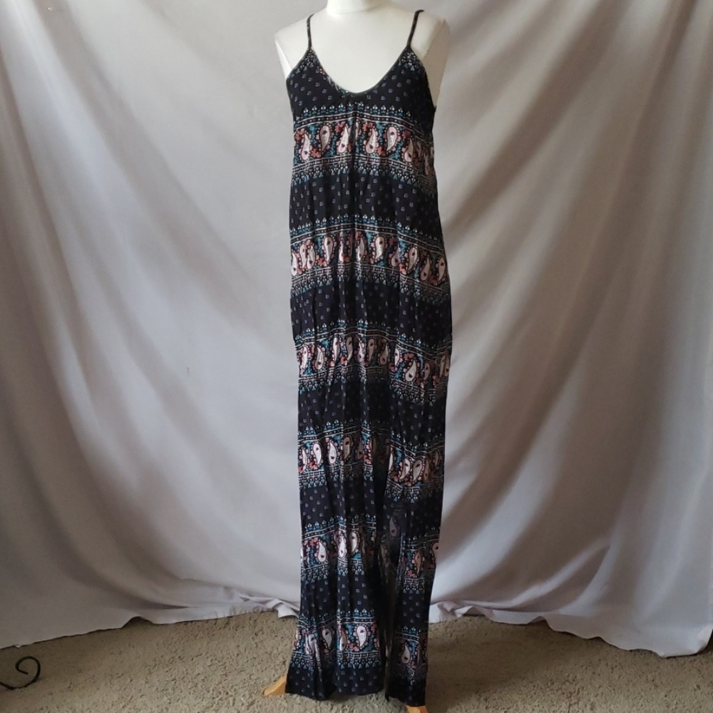 New Papillon Paisley Maxi Dress